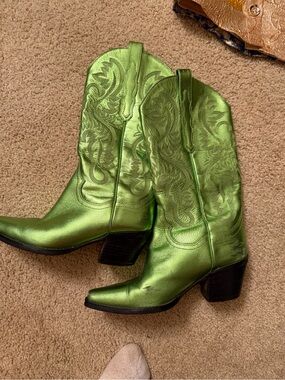 Green Metallic Western Cowgirl Boots - Women's Fashion Boot